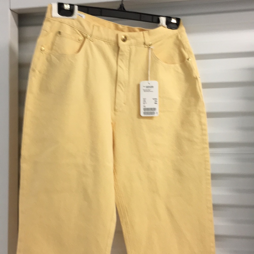 Escada Sport light yellow jeans